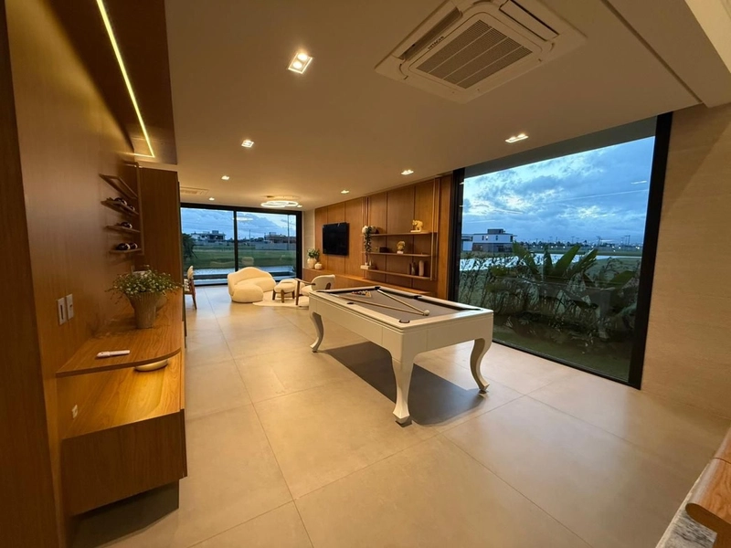 Sobrado com 411m2 a beira lago mobiliado e decorado: 12ª foto da galeria de imagens do imóvel