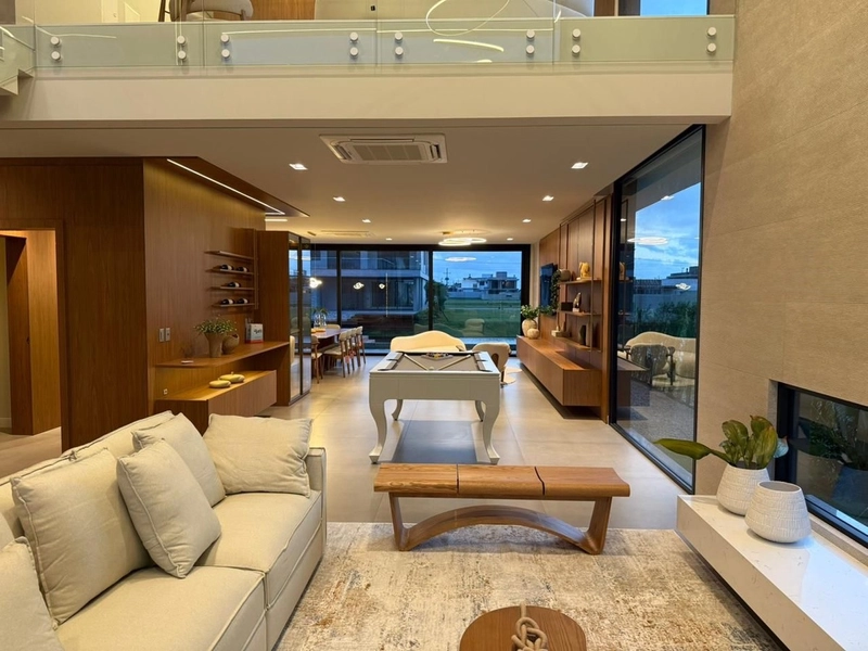 Sobrado com 411m2 a beira lago mobiliado e decorado: 19ª foto da galeria de imagens do imóvel