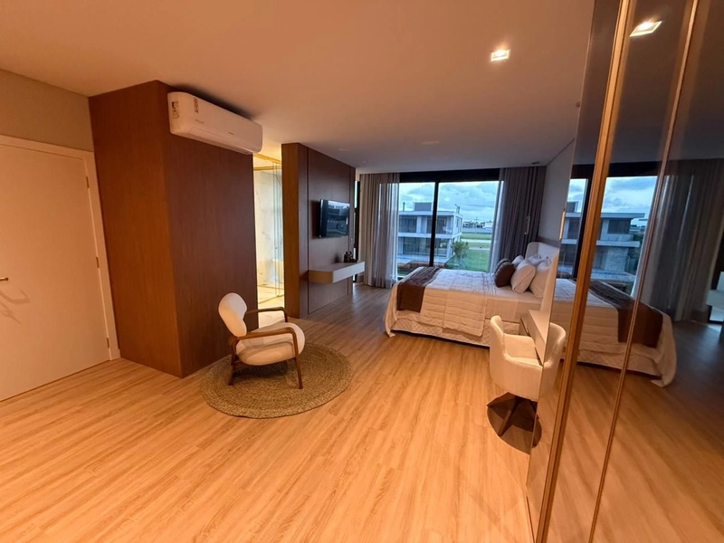 Sobrado com 411m2 a beira lago mobiliado e decorado: 14ª foto da galeria de imagens do imóvel