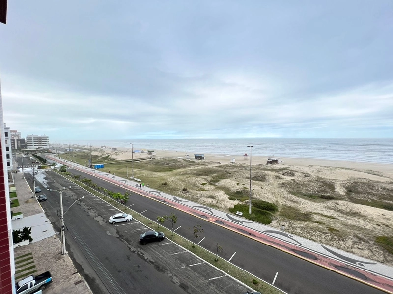3 DORMITÓRIOS NA BEIRA MAR ENTRE A PRAÇA DO FAROL E A PRAÇA BASSANI!: 7ª foto da galeria de imagens do imóvel