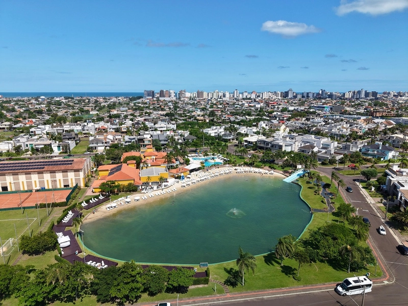SOBRADO À VENDA!!! OPORTUNIDADE !!! COND. CONDADO CAPÃO: 24ª foto da galeria de imagens do imóvel