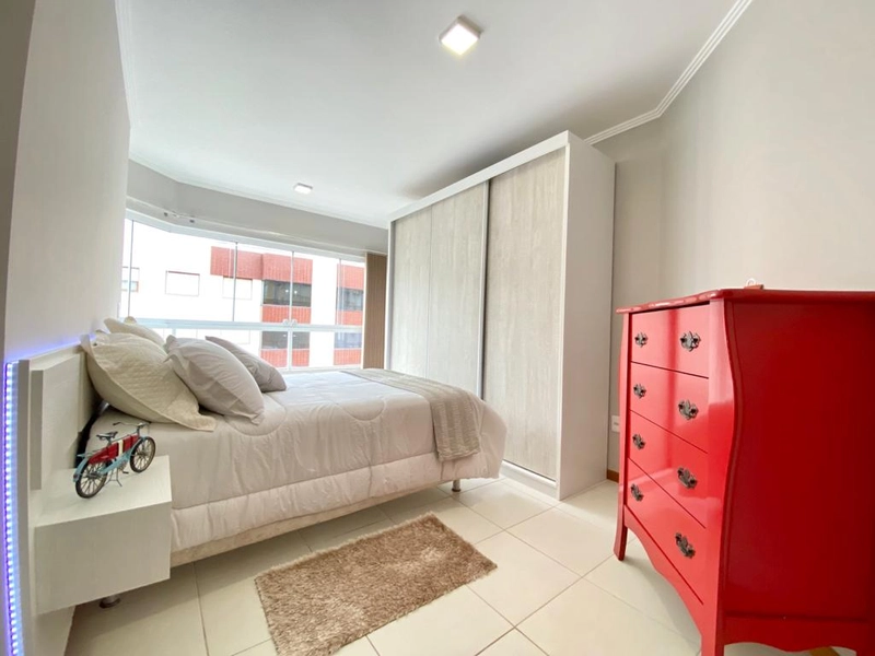 SACADÃO DE FRENTE AMPLO APARTAMENTO: 4ª foto da galeria de imagens do imóvel