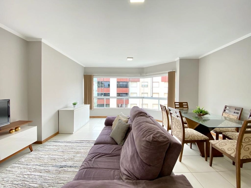 SACADÃO DE FRENTE AMPLO APARTAMENTO: 5ª foto da galeria de imagens do imóvel
