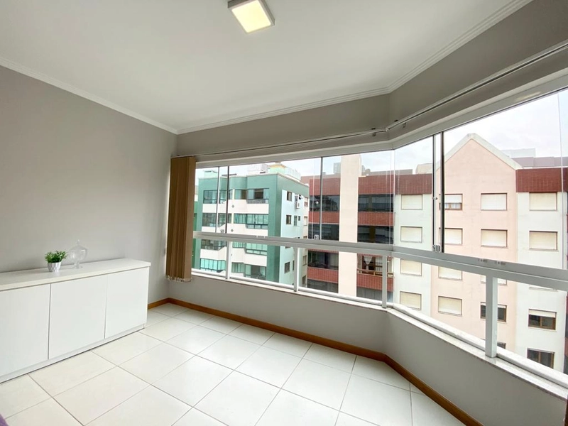 SACADÃO DE FRENTE AMPLO APARTAMENTO: 26ª foto da galeria de imagens do imóvel