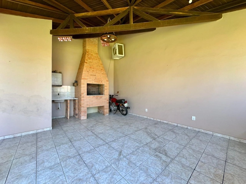 CASA COM 3 TERRENOS APENAS 2 QUADRAS DO MAR: 20ª foto da galeria de imagens do imóvel