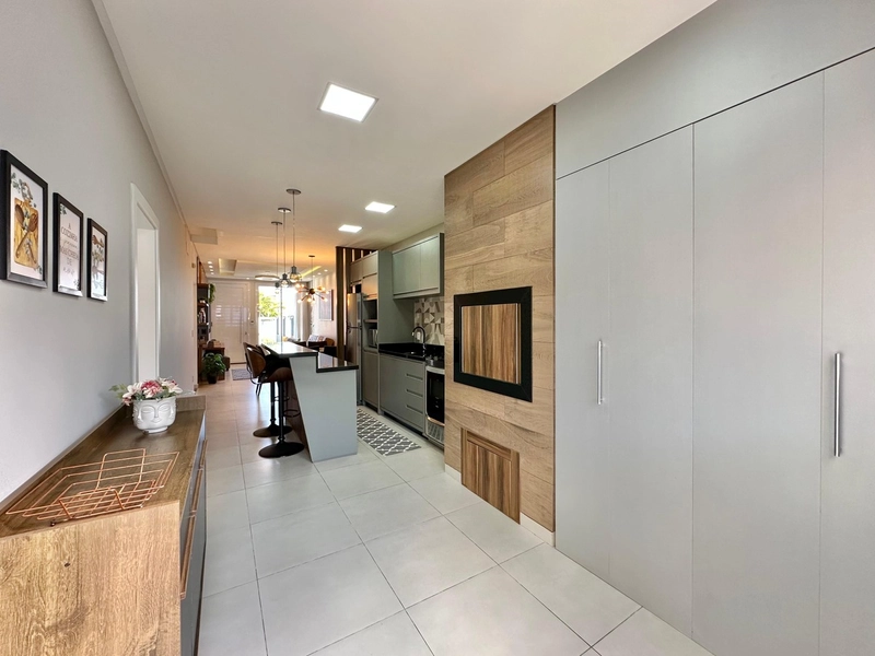 CASA NO CENTRO DE XANGRI-LÁ FINAMENTE MOBILIADA, À VENDA !!!: 12ª foto da galeria de imagens do imóvel