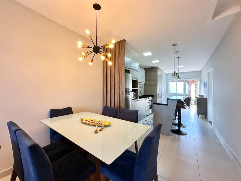 CASA NO CENTRO DE XANGRI-LÁ FINAMENTE MOBILIADA, À VENDA !!!: 7ª foto da galeria de imagens do imóvel