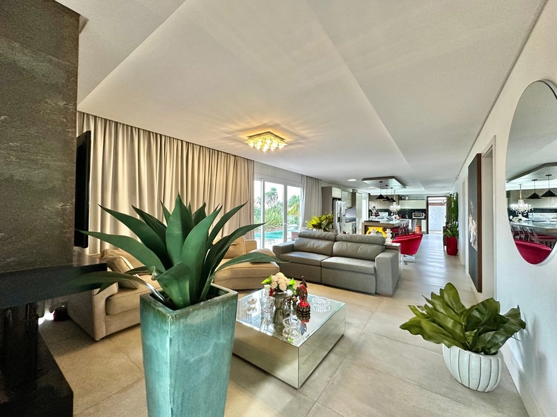 Casa de esquina em Atlântida!: 2ª foto da galeria de imagens do imóvel