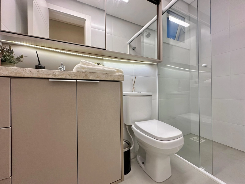 APARTAMENTO À VENDA  Frente Praça, alto Padrão!!!: 2ª foto da galeria de imagens do imóvel