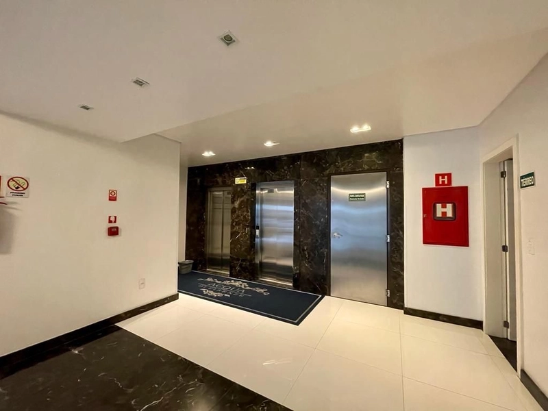 Apartamento Amplo de 3 Dormitórios com 208 m²: 5ª foto da galeria de imagens do imóvel