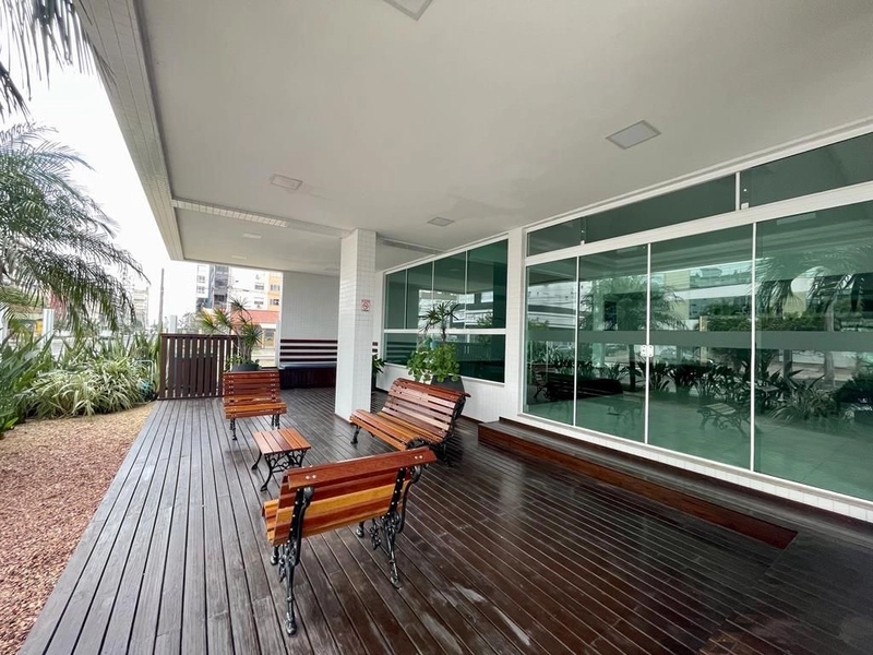 Apartamento Amplo de 3 Dormitórios com 208 m²: 7ª foto da galeria de imagens do imóvel