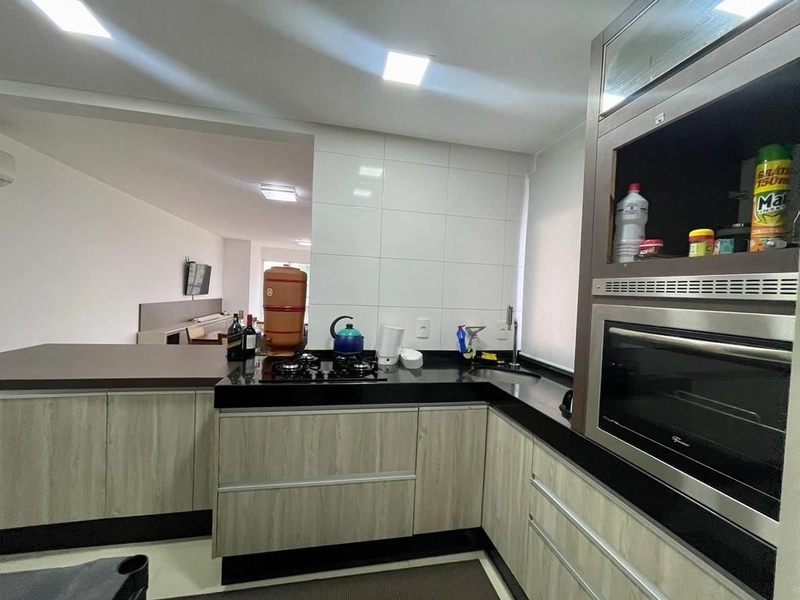 Apartamento Amplo de 3 Dormitórios com 208 m²: 24ª foto da galeria de imagens do imóvel