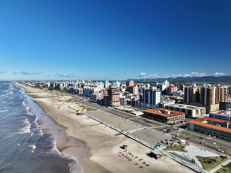 APARTAMENTO COM SACADA DE FRENTE , JUNTO AO MAR NO CORAÇÃO DA CIDADE !: 20ª foto da galeria de imagens do imóvel