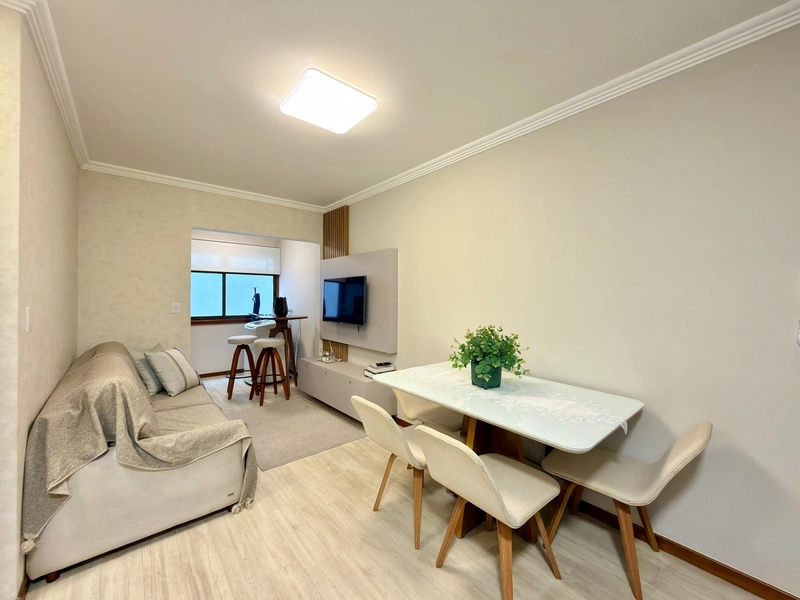 APARTAMENTO À VENDA! PÉ NA AREIA, BEM LOCALIZADO À BEIRA MAR: 6ª foto da galeria de imagens do imóvel
