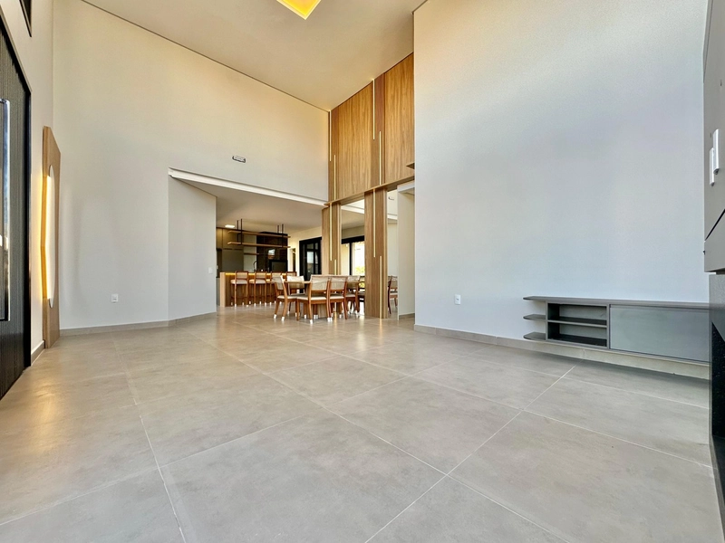 CASA ALTO PADRÃO, COM TERRAÇO E PISCINA. À VENDA!!!: 3ª foto da galeria de imagens do imóvel