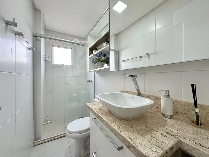 APARTAMENTO FRENTE AVENIDA COM VISTA MAR!!!: 19ª foto da galeria de imagens do imóvel
