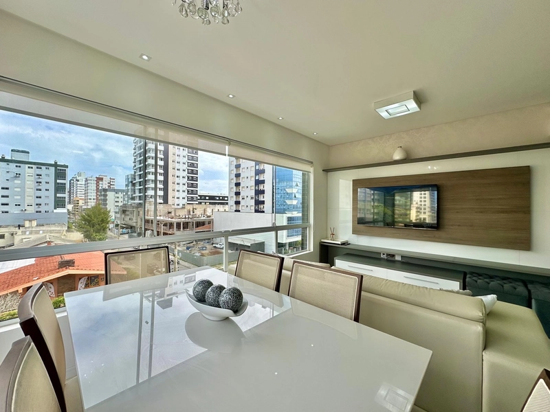 APARTAMENTO FRENTE AVENIDA COM VISTA MAR!!!: 5ª foto da galeria de imagens do imóvel