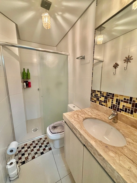 APARTAMENTO À VENDA COM TERRAÇO : 3ª foto da galeria de imagens do imóvel