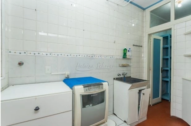 Casa/Sobrado, 04 dormitórios, suíte, 04 vagas, Petrópolis, POA: 11ª foto da galeria de imagens do imóvel