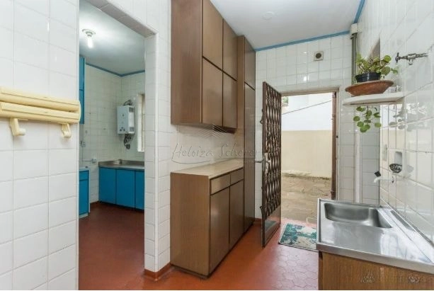 Casa/Sobrado, 04 dormitórios, suíte, 04 vagas, Petrópolis, POA: 9ª foto da galeria de imagens do imóvel