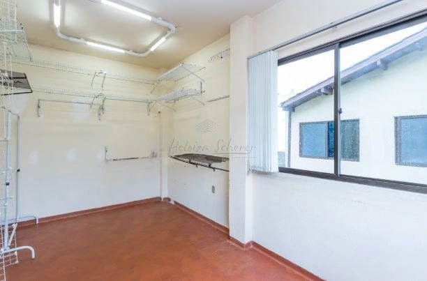 Casa/Sobrado, 04 dormitórios, suíte, 04 vagas, Petrópolis, POA: 22ª foto da galeria de imagens do imóvel