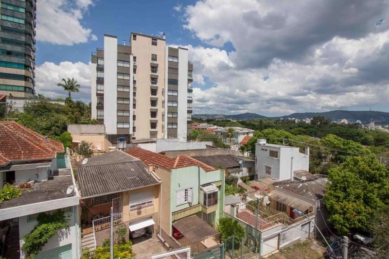 Apartamento 02 dormitórios, 02 vagas em Petrópolis, Porto Alegre, RS: 14ª foto da galeria de imagens do imóvel
