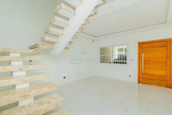 Casa sobrado, 03 dormitórios, 02 vagas, Jd. São Pedro, Porto Alegre.: 15ª foto da galeria de imagens do imóvel