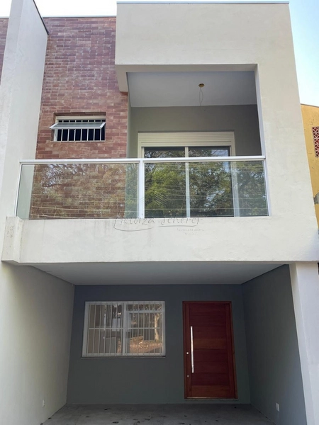 Casa sobrado, 03 dormitórios, 02 vagas, Jd. São Pedro, Porto Alegre.: 2ª foto da galeria de imagens do imóvel
