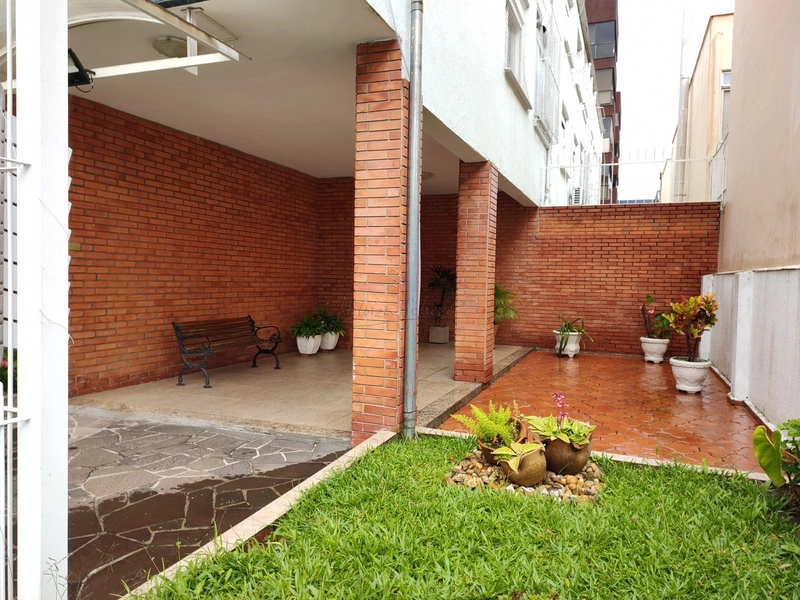 Apartamento com pátio privativo, 01 dormitório no Menino Deus.: 28ª foto da galeria de imagens do imóvel