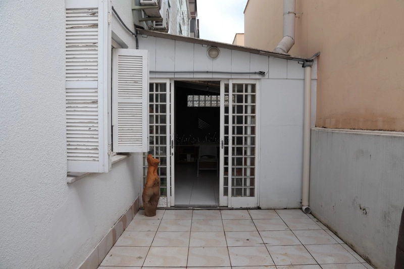 Apartamento com pátio privativo, 01 dormitório no Menino Deus.: 23ª foto da galeria de imagens do imóvel
