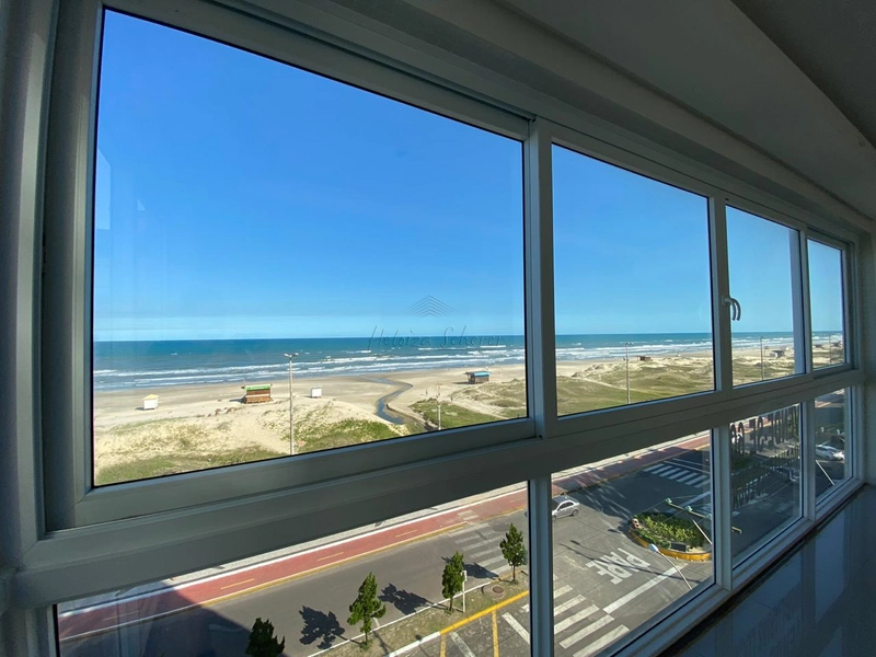 Na beira mar de Capão da Canoa, 3 suítes, 2 vagas, vista perene.: 5ª foto da galeria de imagens do imóvel