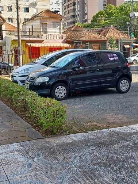 Apartamento amplo 2 dormitórios, com vaga, na Barbedo, Menino Deus: 16ª foto da galeria de imagens do imóvel