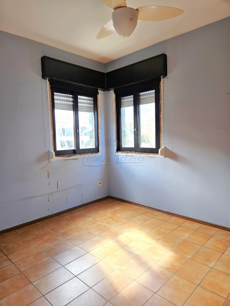 Apartamento 02 dormitórios, suíte + dep. empregada, Capão da Canoa, RS: 5ª foto da galeria de imagens do imóvel