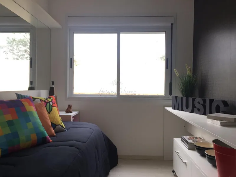 Apartamento de 03 quartos, 01 vaga no bairro Hípica / Ipanema: 3ª foto da galeria de imagens do imóvel
