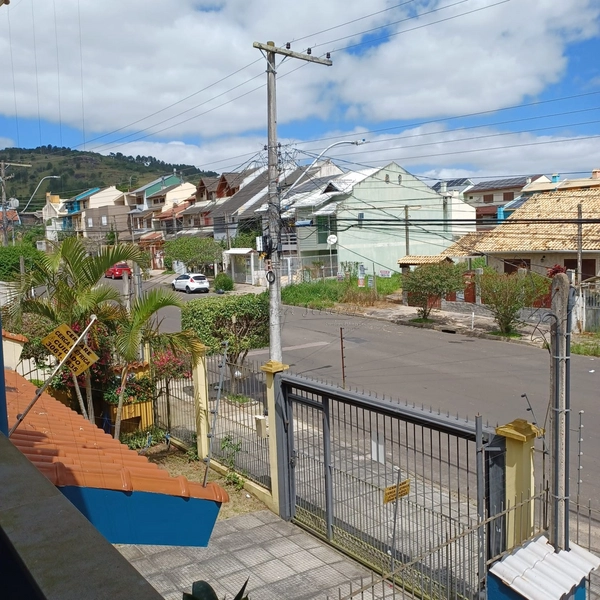Casa sobrado, 3 dormitórios, suíte, 3 vagas, Guarujá, Porto Alegre: 17ª foto da galeria de imagens do imóvel