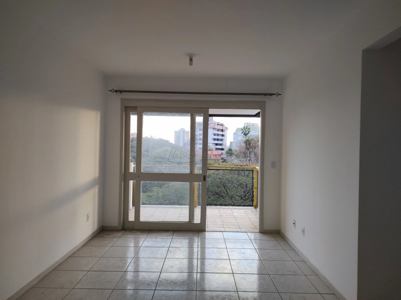 Apartamento 02 dormitórios, sacada, churrasqueira, 01 vaga Menino Deus: 11ª foto da galeria de imagens do imóvel