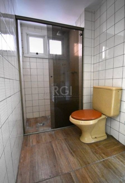 Apartamento 02 dormitórios, sacada, churrasqueira, 01 vaga Menino Deus: 13ª foto da galeria de imagens do imóvel