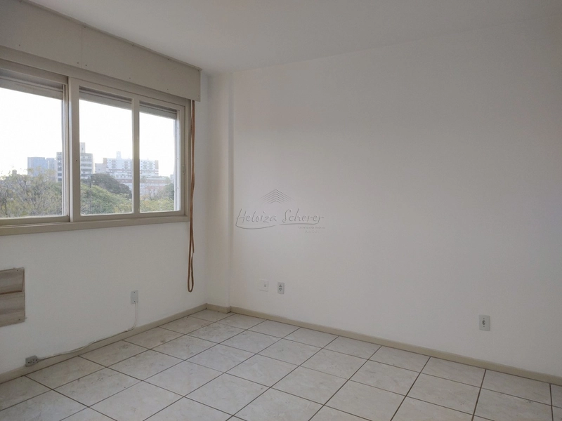 Apartamento 02 dormitórios, sacada, churrasqueira, 01 vaga Menino Deus: 18ª foto da galeria de imagens do imóvel