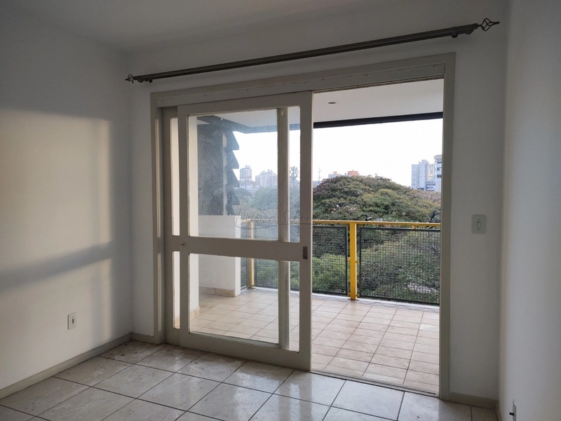 Apartamento 02 dormitórios, sacada, churrasqueira, 01 vaga Menino Deus: 8ª foto da galeria de imagens do imóvel