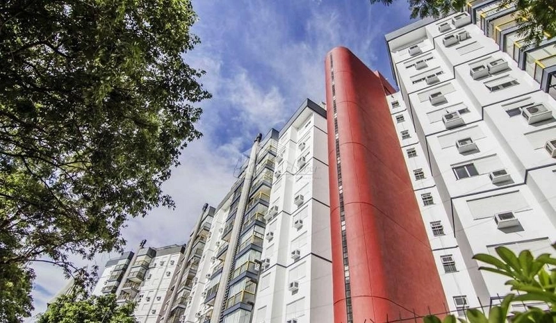 Apartamento 02 dormitórios, sacada, churrasqueira, 01 vaga Menino Deus: 29ª foto da galeria de imagens do imóvel
