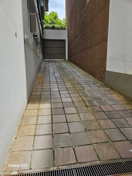 Conjunto comercial com garagem, Moinhos de Vento, Porto Alegre, RS: 24ª foto da galeria de imagens do imóvel