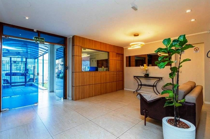 Apartamento 2 dormitórios,  1 vaga, 71m² priv, Santana, Porto Alegre: 4ª foto da galeria de imagens do imóvel