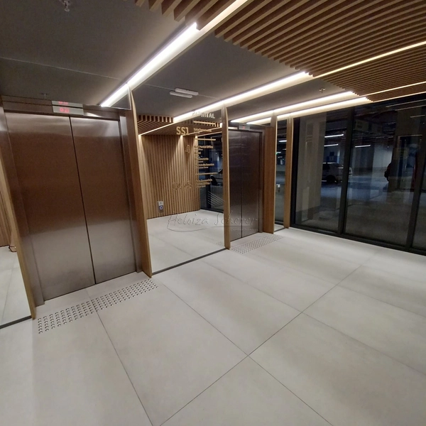 Sala Comercial com vista deslumbrante. Pontal Zona Sul de Porto Alegre: 19ª foto da galeria de imagens do imóvel