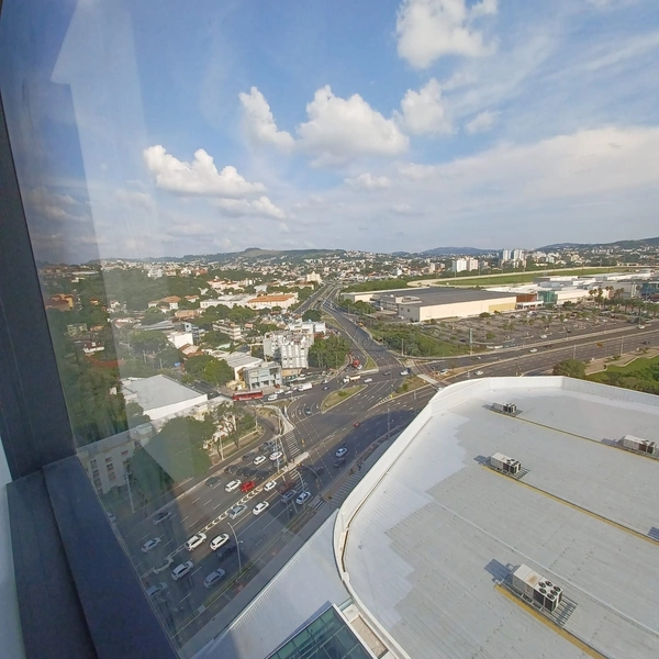 Sala Comercial com vista deslumbrante. Pontal Zona Sul de Porto Alegre: 11ª foto da galeria de imagens do imóvel
