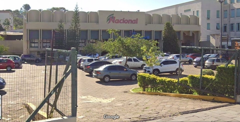 Terreno de esquina com 204m² em Teresópolis, Porto Alegre, RS: 9ª foto da galeria de imagens do imóvel