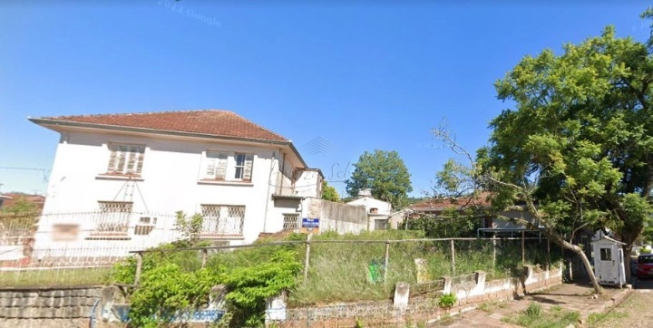 Terreno de esquina com 204m² em Teresópolis, Porto Alegre, RS: 3ª foto da galeria de imagens do imóvel