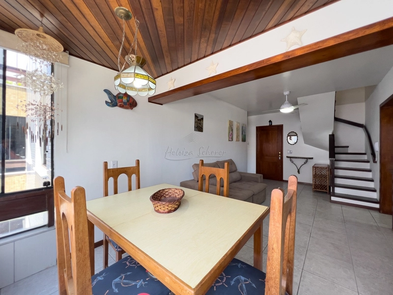 Cobertura duplex, 02 quartos, suite, 01 vaga, Capão da Canoa, RS: 7ª foto da galeria de imagens do imóvel