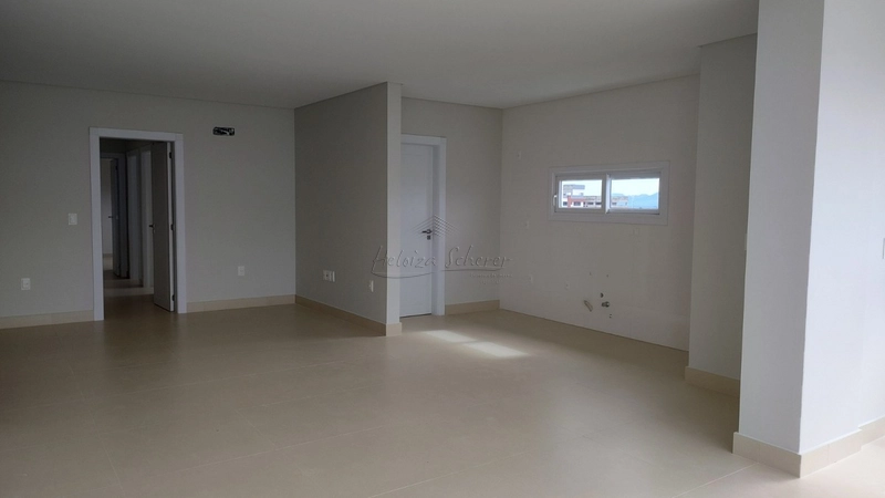 Apartamento 03 dormitórios, 01 suíte, 02 vagas, Centro, Capão da Canoa: 13ª foto da galeria de imagens do imóvel
