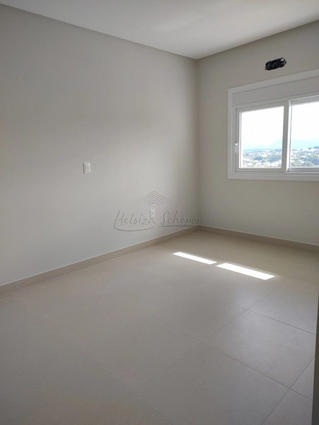 Apartamento 03 dormitórios, 01 suíte, 02 vagas, Centro, Capão da Canoa: 18ª foto da galeria de imagens do imóvel