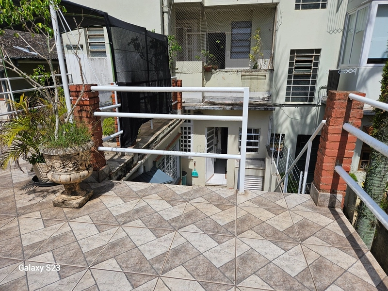 Apartamento 2 dormitórios, 1 vaga, pátio privativo, Porto Alegre, RS: 35ª foto da galeria de imagens do imóvel